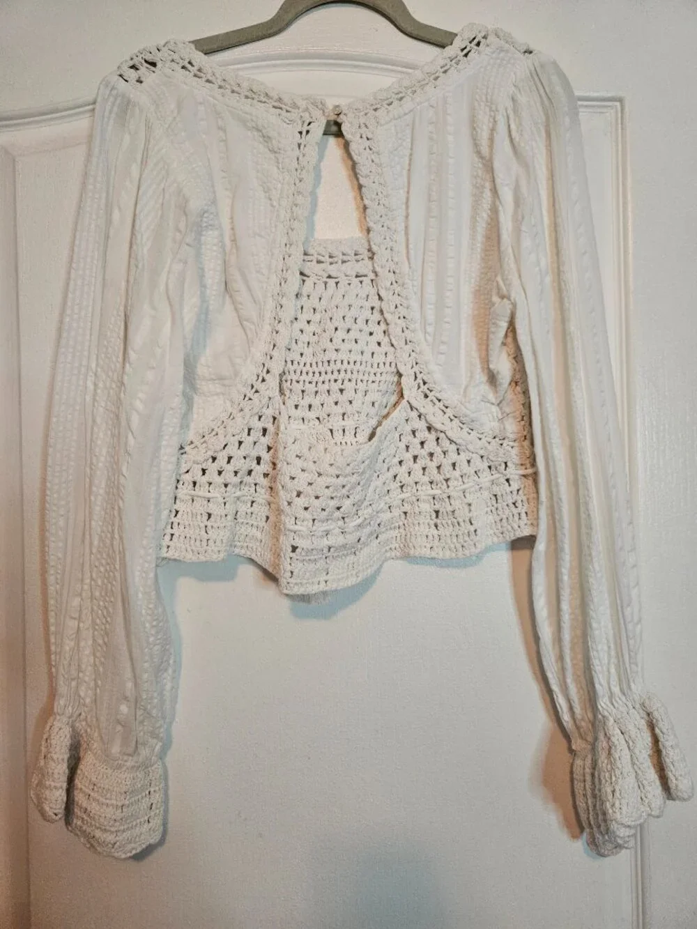 Free People Women's Ivory Long-Sleeve Megan Crochet Cutout Back Top Size L